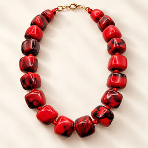 Chunky Red Black Marbled Acrylic Bead Necklace 18" Knotted Modernist Statement
